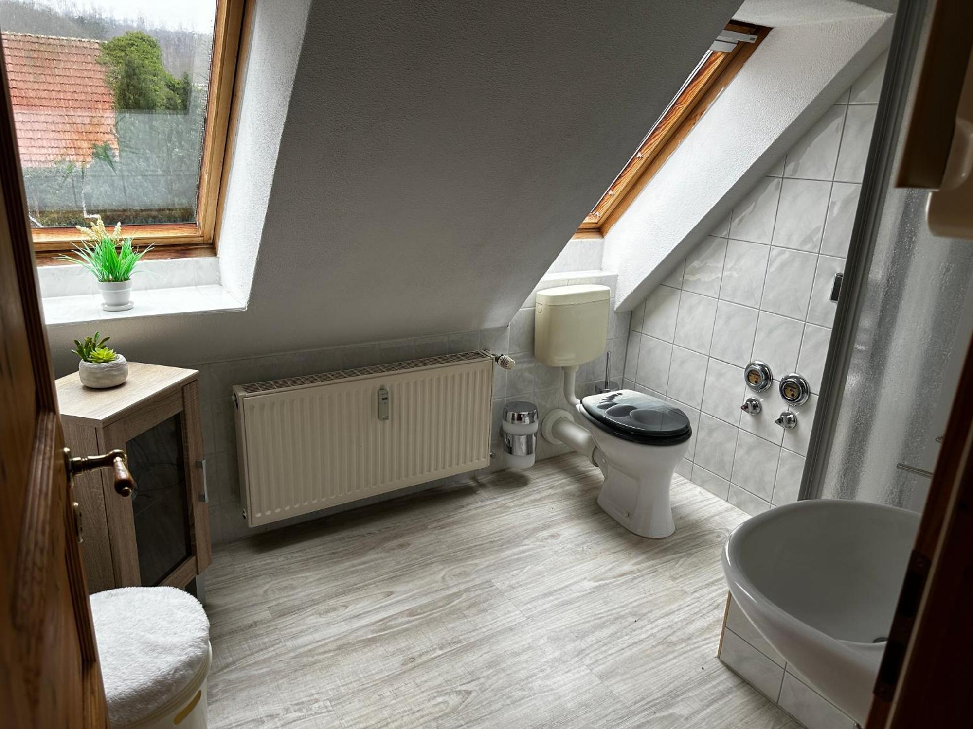 Pension Zum Faesschen Naumburg  Exterior photo